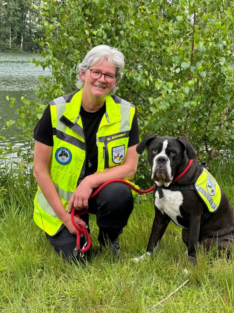 Rettungshundestaffel Oldenburger Land, Rettungshund, Mantrailing, Hunde, Staffel, Flächensuche, Oldenburger Land, Hund, Hundestaffel, Mantrailing