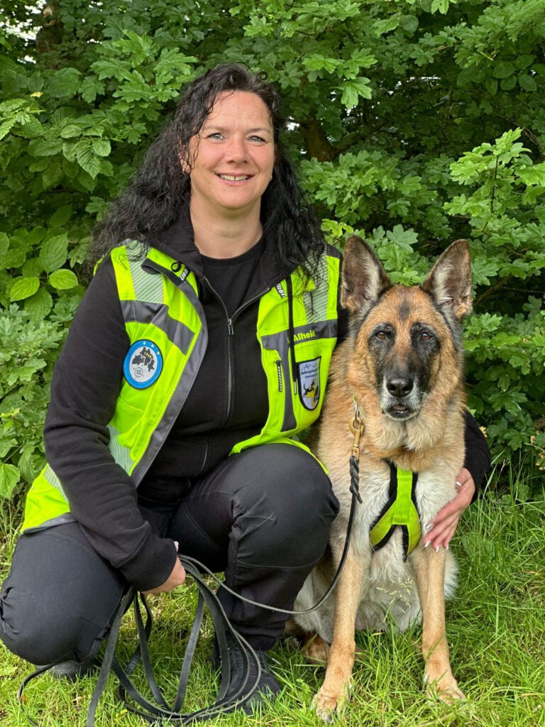 Rettungshundestaffel Oldenburger Land, Rettungshund, Mantrailing, Hunde, Staffel, Flächensuche, Oldenburger Land, Hund, Hundestaffel, Mantrailing